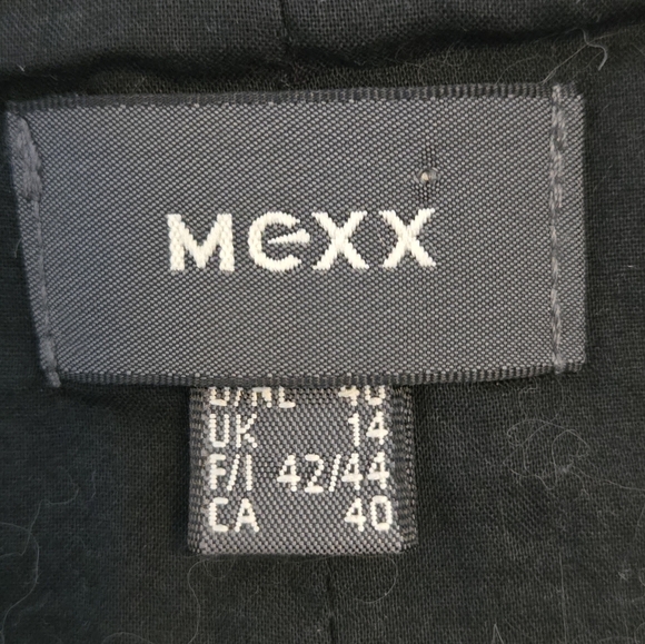 Mexx Cropped Blazer Size 10 Corpcore Neutral Academia Quiet Luxury Abstract - Picture 7 of 8